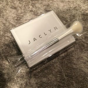 Jaclyn Cosmetics Accent Light Highlighter Palette - "The Flash"